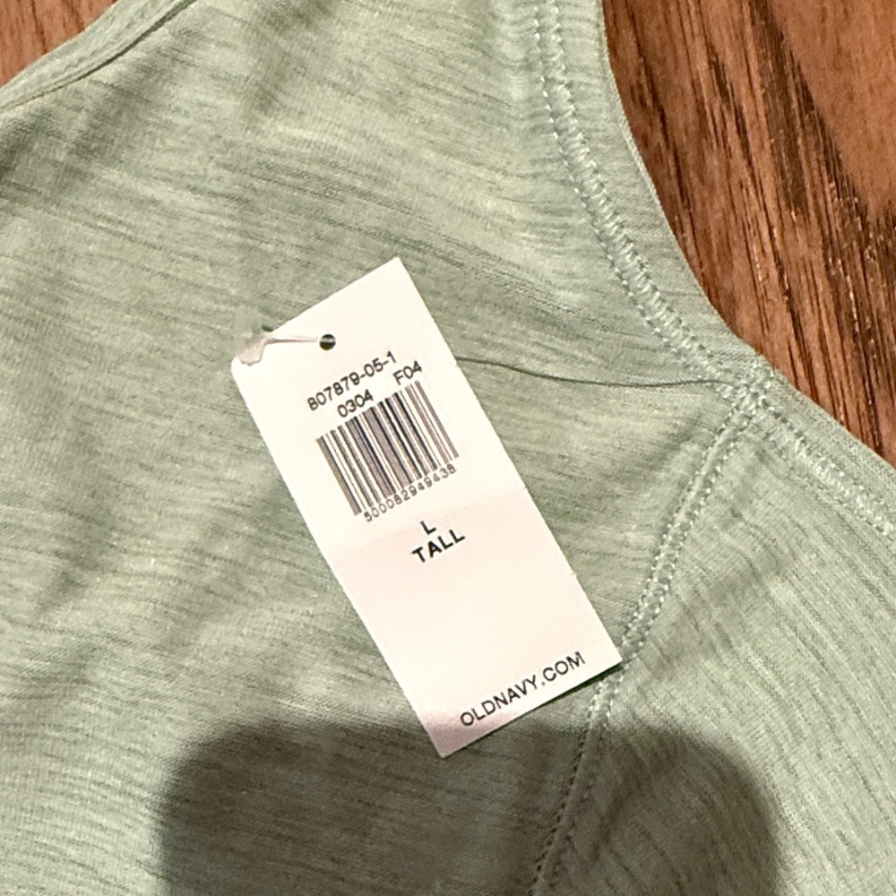 OLD NAVY  Racerback Tank Top - Picture 2 of 4